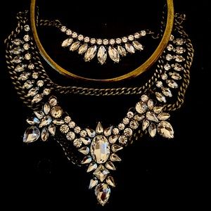 Fancy rhinestone statement necklace